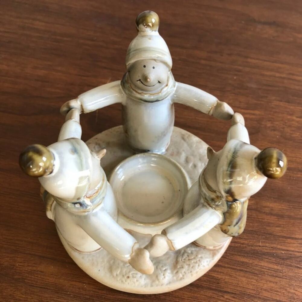CIRCLE OF FRIENDS Glazed Ceramic Candle Holder‎